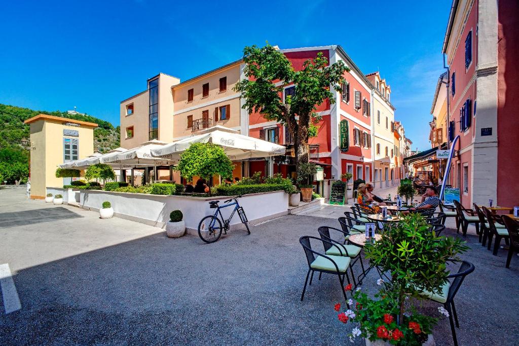 Hotel Skradinski Buk photo 3