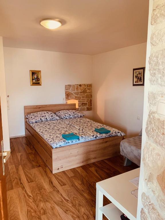 Apartments with WiFi Basanija photo 2