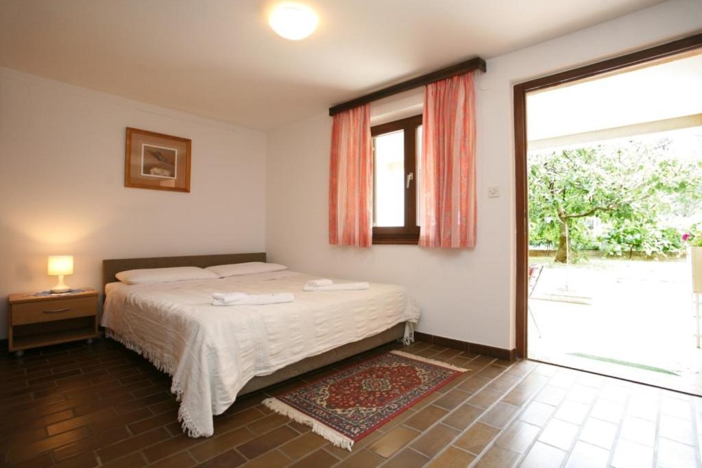 Studio Apartment in Porec with Terrace photo 2