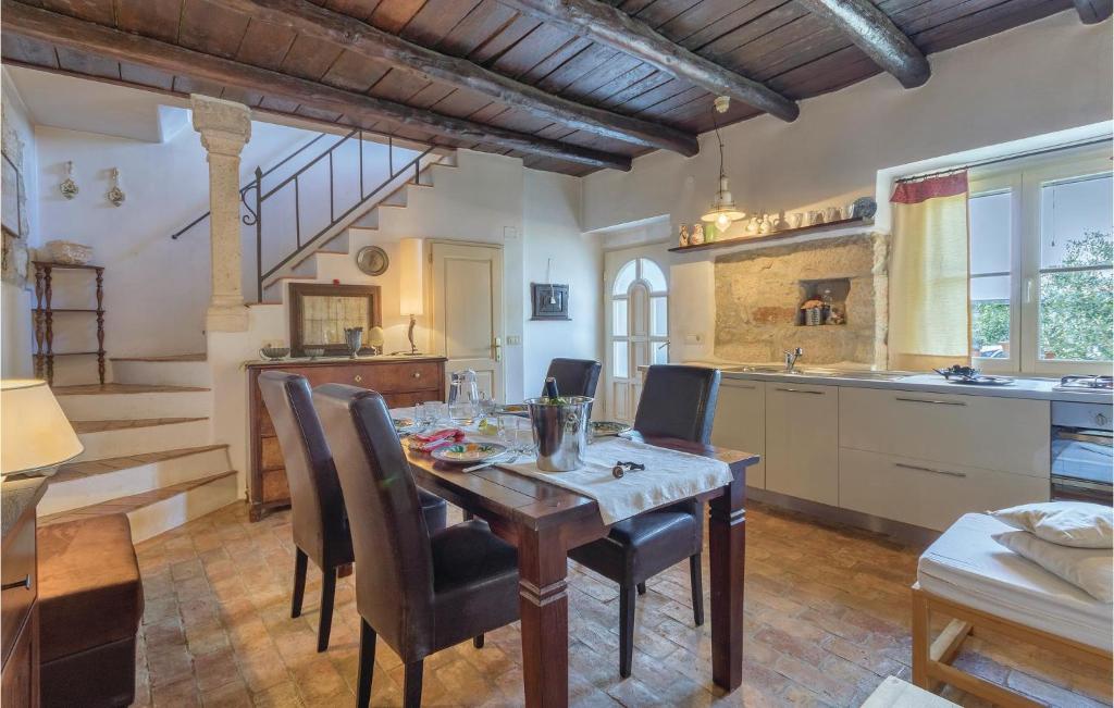 Cozy Home In Pomer With Wifi photo 2