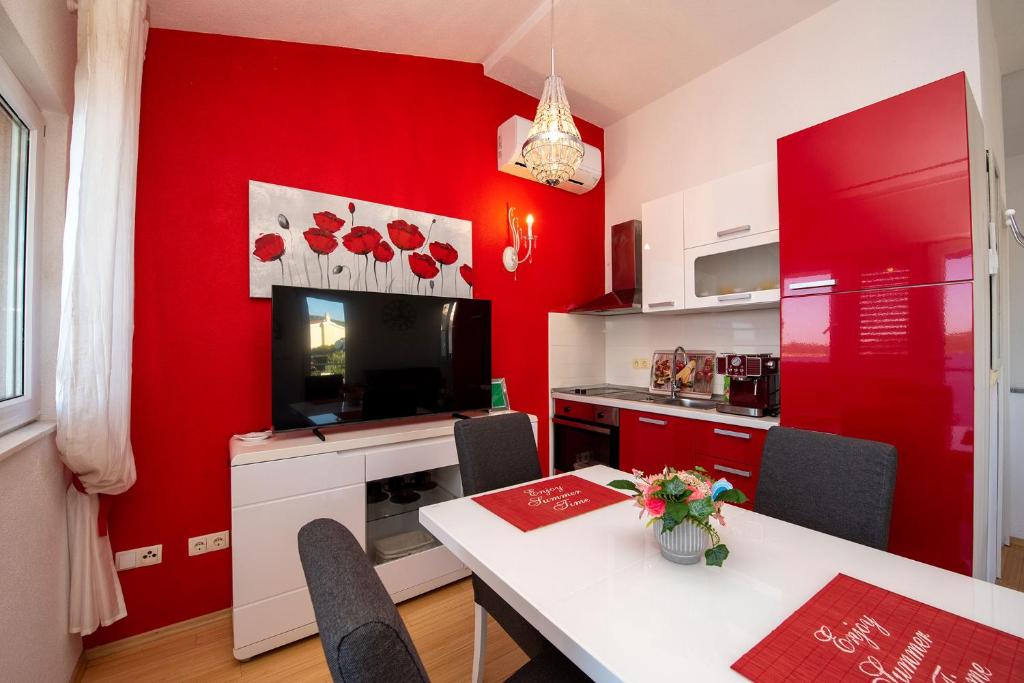 Studio Apartments Mack - GOLD — photo 1