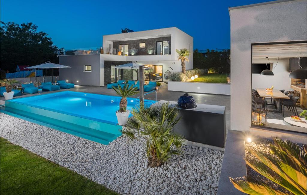 Stunning Home In Sivati — photo 1