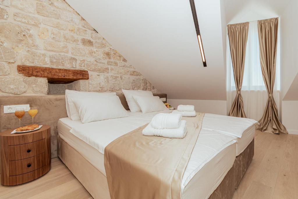 Trecento Boutique Rooms photo 2