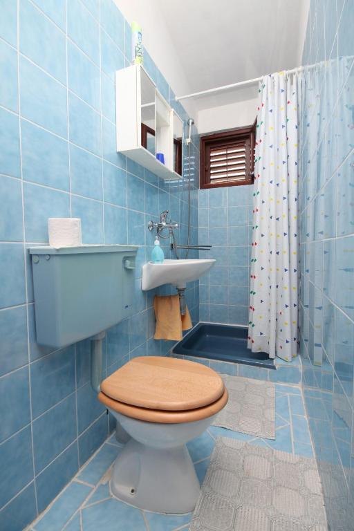 Apartments with parking space Starigrad - Paklenica - 6431 photo 3