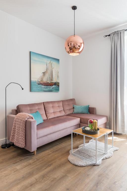 Romantic apartment with balcony photo 2