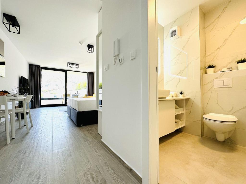 The Urbanite photo 3