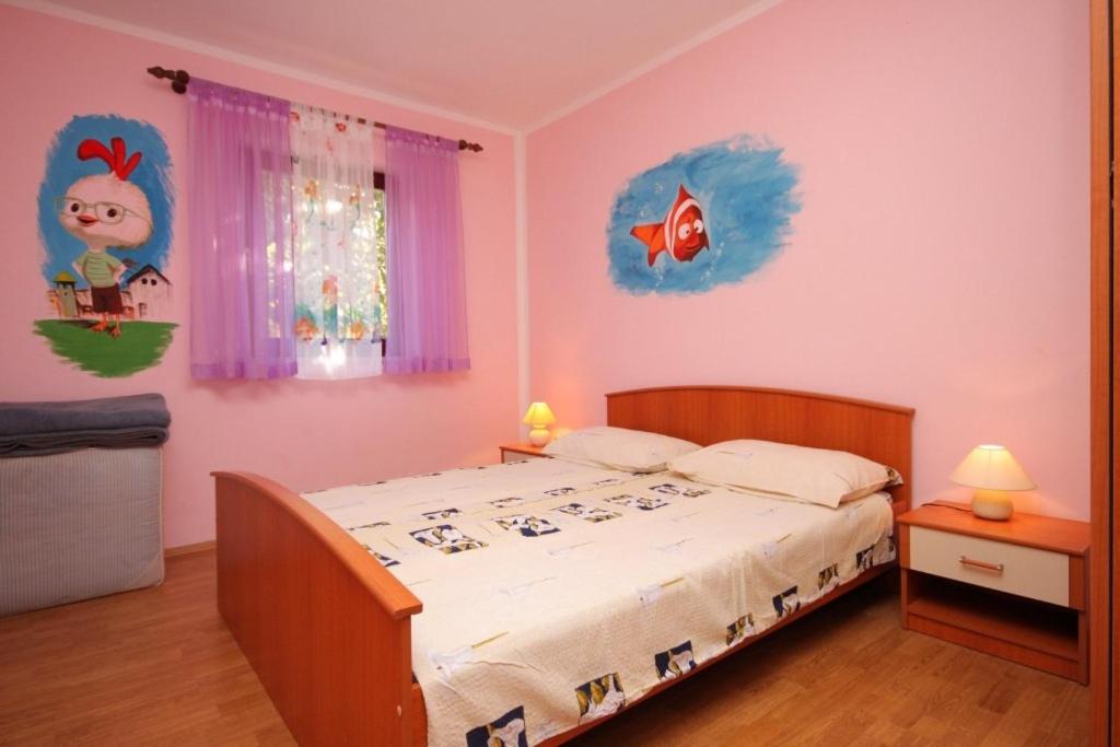 Apartments for families with children Fazana - 7255 photo 2