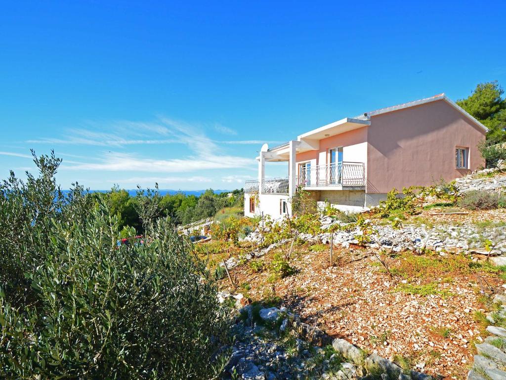 Holiday Home Mira by Interhome photo 3