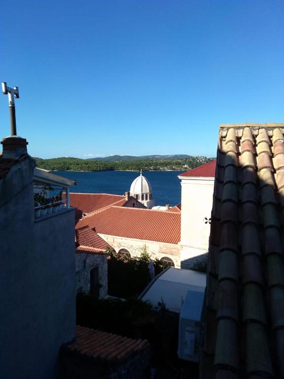 San Lorenzo Apartments — photo 1