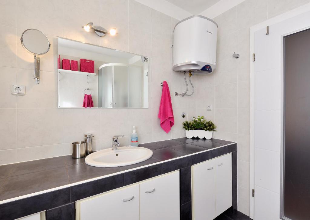 Studio apartment Pupa photo 3