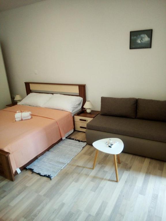 Apartments with a parking space Vrsi photo 2