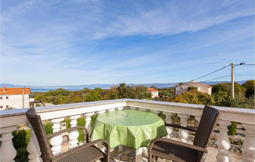 Nice Apartment In Rasopasno With Wifi — photo 1