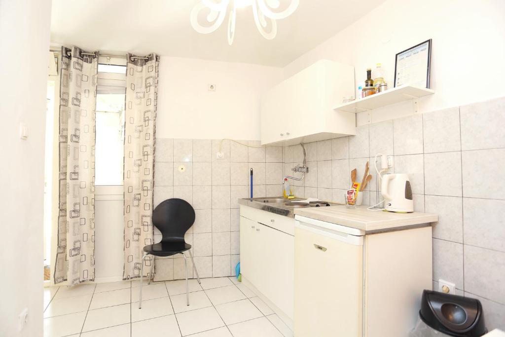 Apartments with WiFi Split - 13659 photo 3