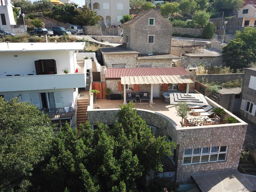 Apartments with a parking space Hvar - 15460 — photo 1