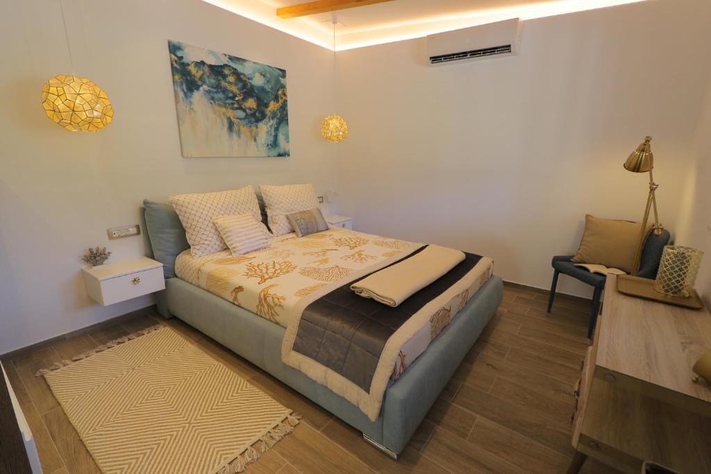 Apartments with a parking space Hvar - 15460 photo 2