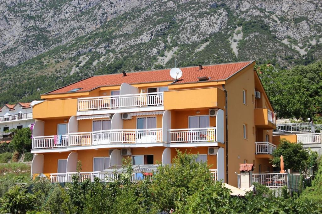 Studio Gradac 13681a — photo 1