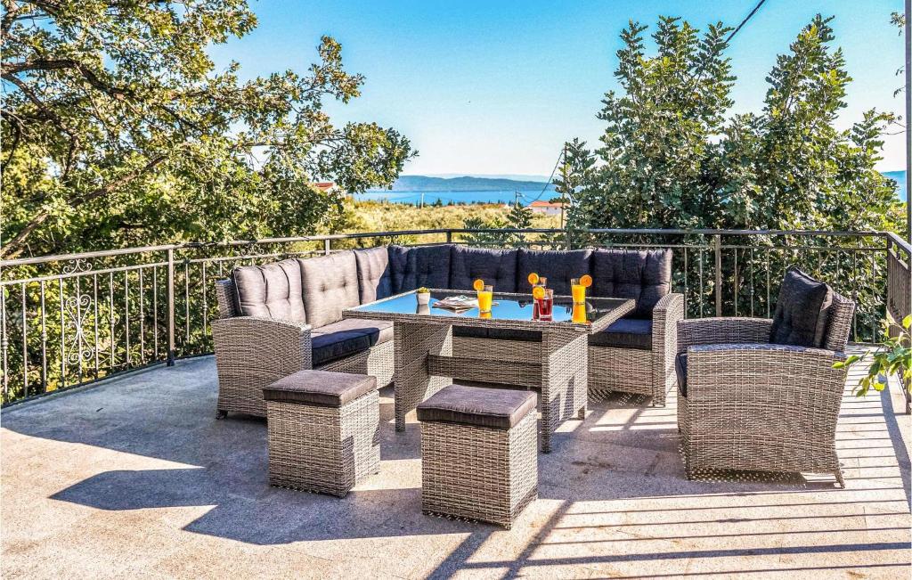 Beautiful Home In Kastel Luksic photo 2