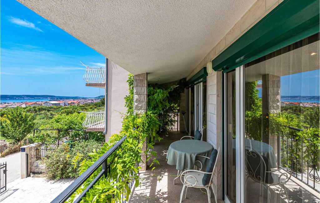 Beautiful Home In Kastel Luksic photo 3