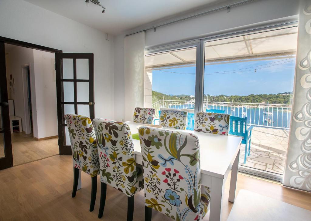 Truly Mediterranean Apartment "Spark" — photo 1