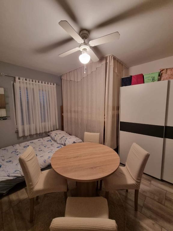 Studio Apartment Eva With Sea View photo 2