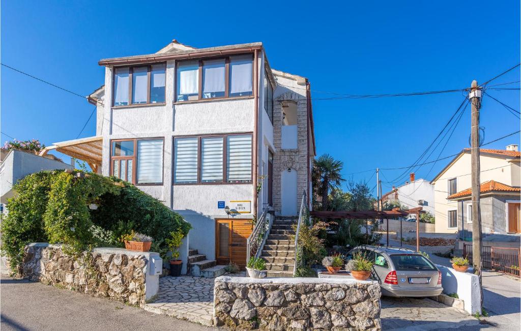 Cozy Apartment In Vrbnik With Wifi photo 3