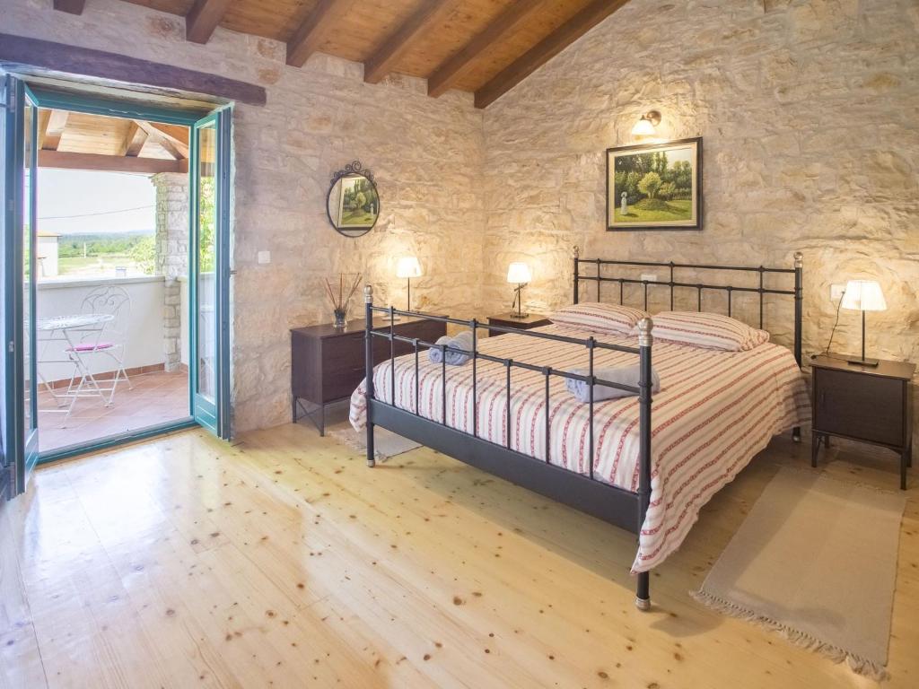 Villa in Medvidici with Pool near Porec Beach photo 2