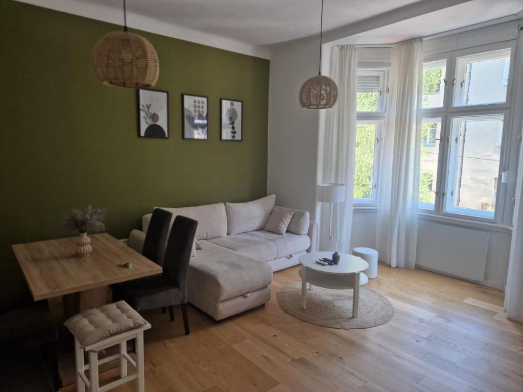 White Zagreb Center photo 2