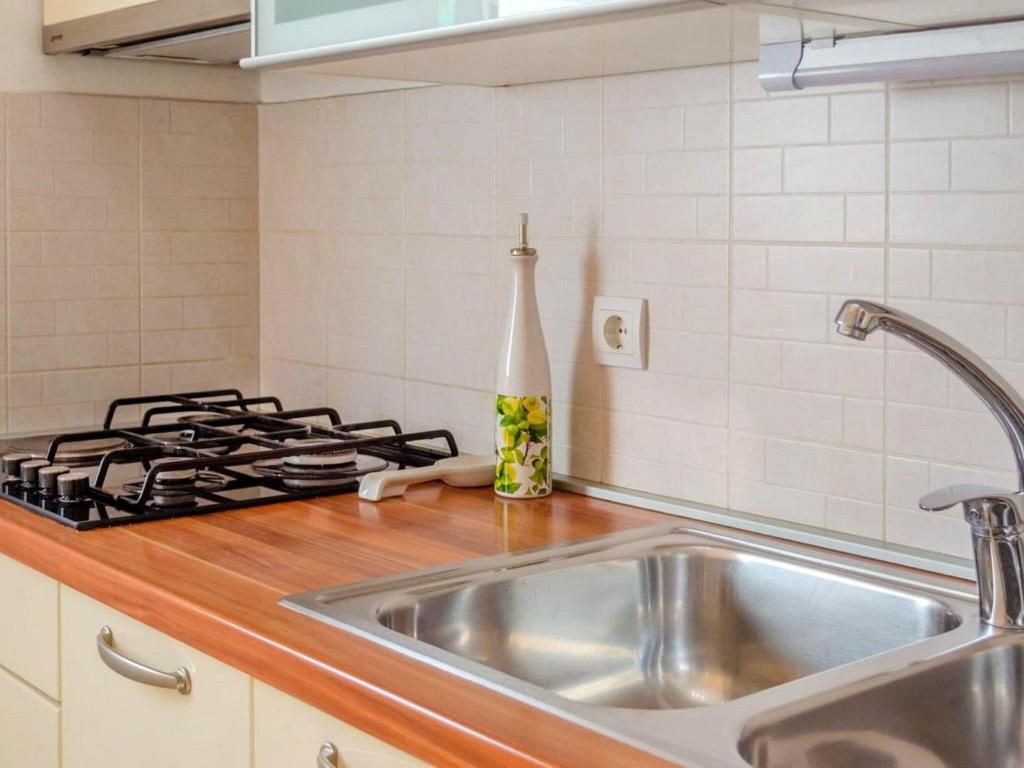 Seafront Holiday Home Marija-Three Bedroom Holiday Home with Sea View photo 3