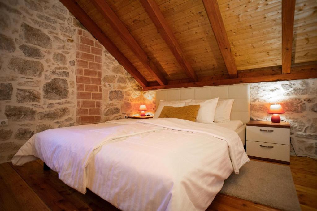 Stone House Marino photo 2