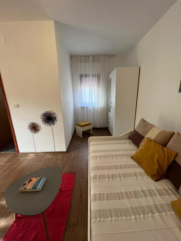 Studio apartman SAN 3 photo 2
