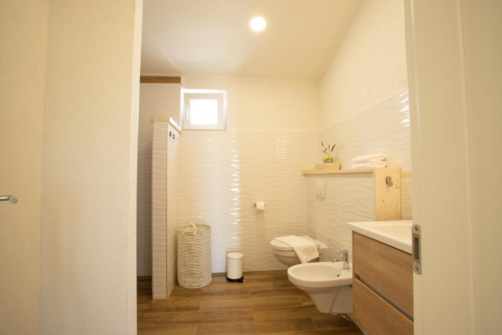 Seaside holiday house Sumartin photo 3