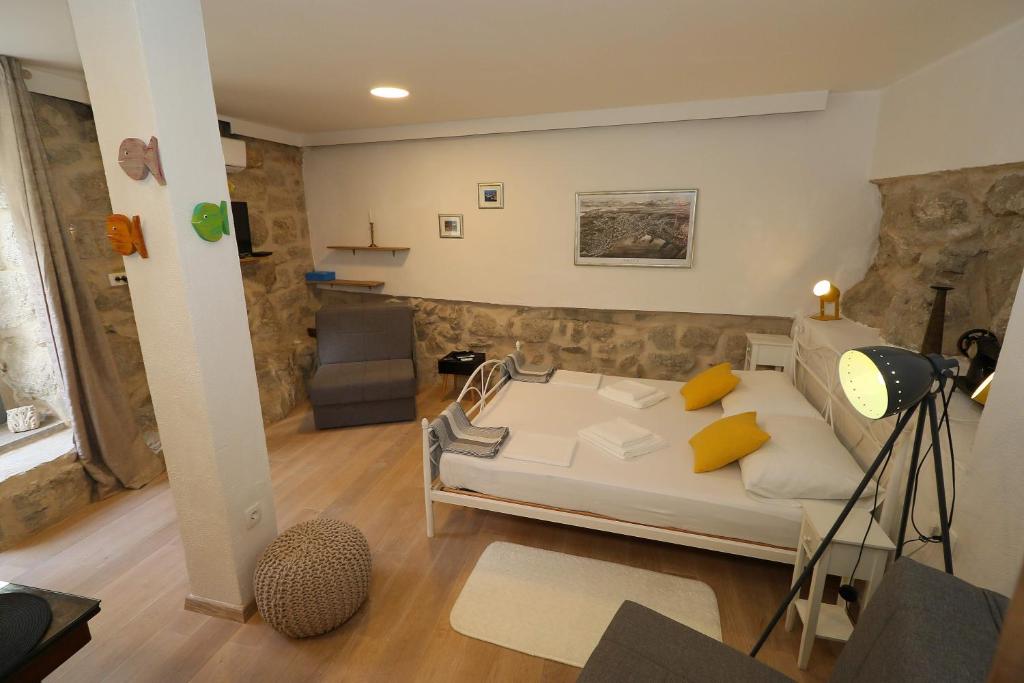 Apartment Fondo photo 2