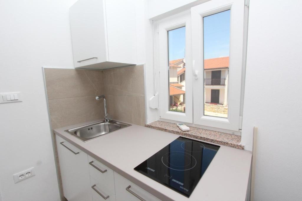 Apartment Mihaela photo 3