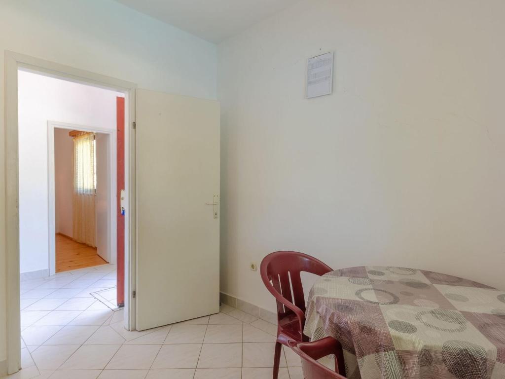 Seafront Apartments Olivera-Standard One Bedroom Apartment with Balcony and Sea View Valentina — photo 1
