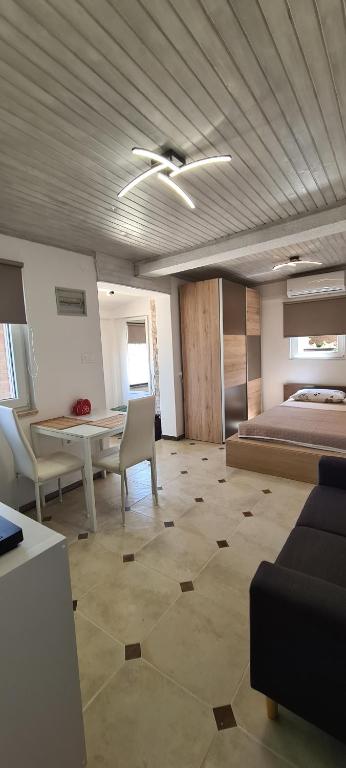 Studio apartman Alen photo 2
