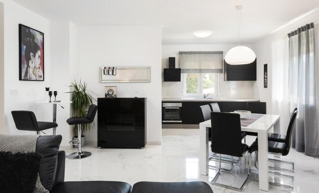 SASA - Apartment C - MPolo photo 2