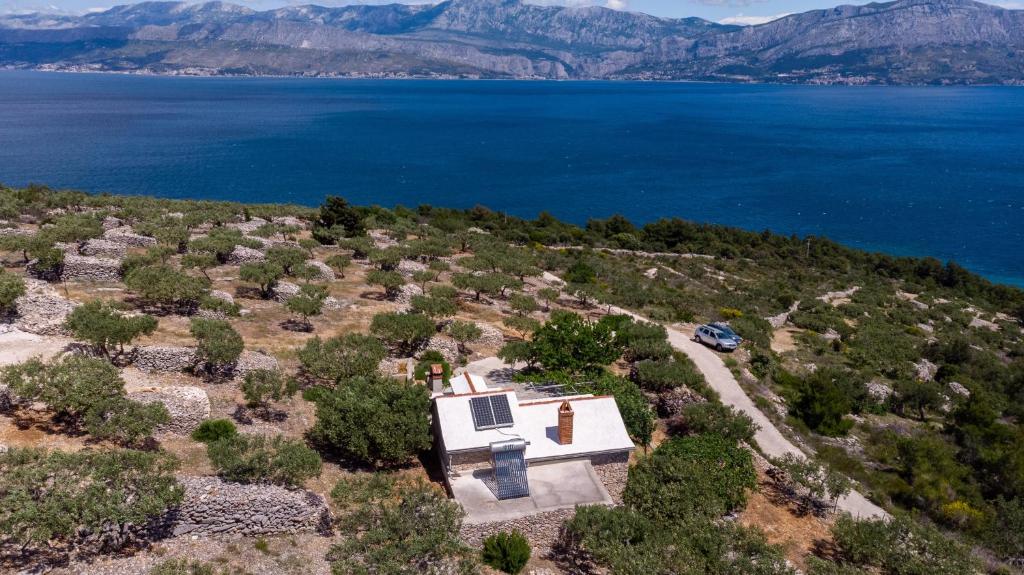 Secluded holiday house Cove Vela Lozna — photo 1