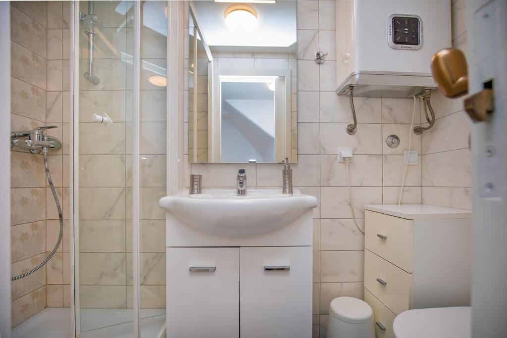 Studio Apartment Bell photo 3