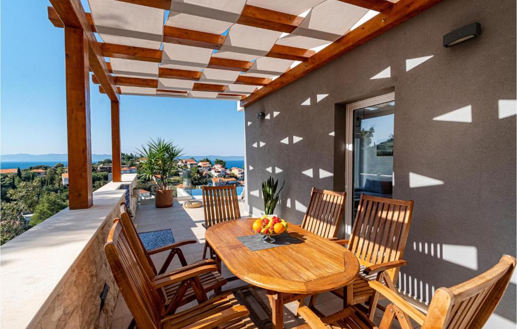 Pet Friendly Home In Prigradica photo 3