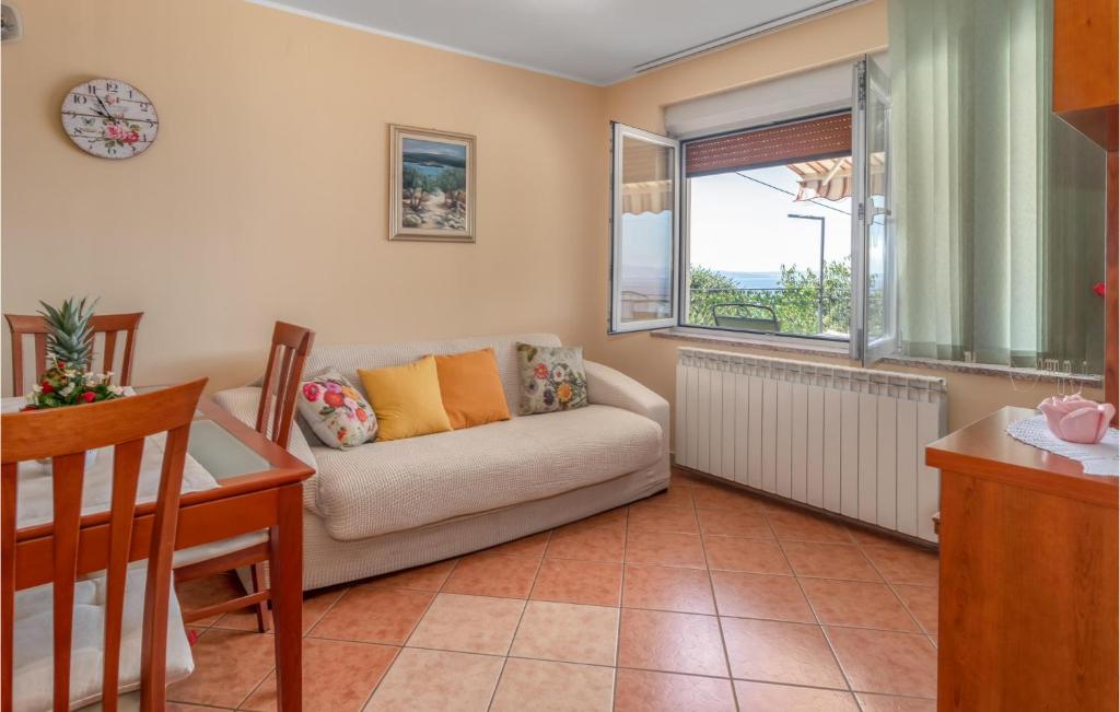 Gorgeous Apartment In Kostrena With Wifi photo 3