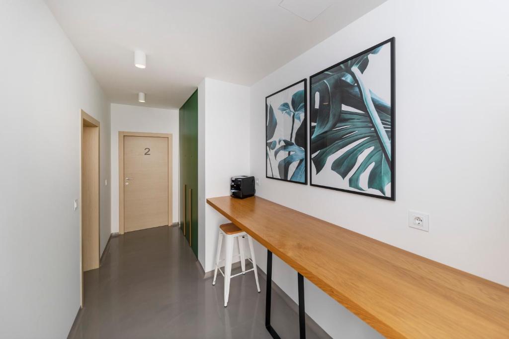 White Rooms by Belmont Realty — photo 1
