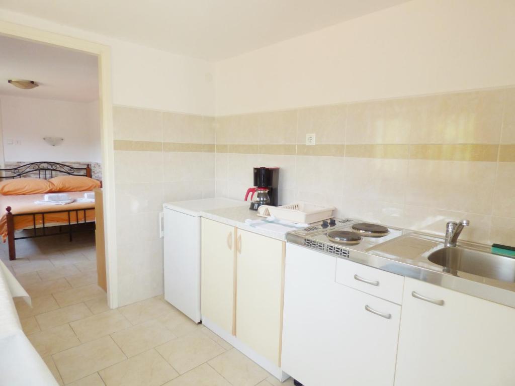 Studio for short stay — photo 1