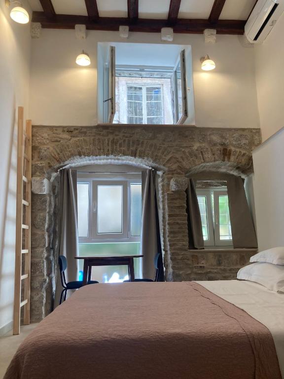 studio apartment Vicelic photo 2