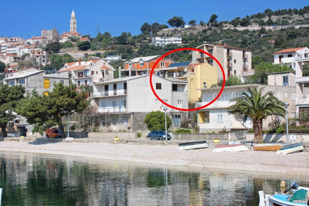 Apartments by the sea Igrane — photo 1