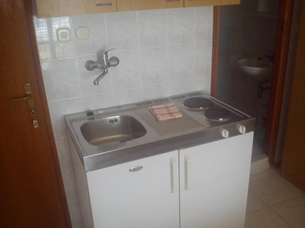 Studio apartment in Hvar town with sea views photo 2