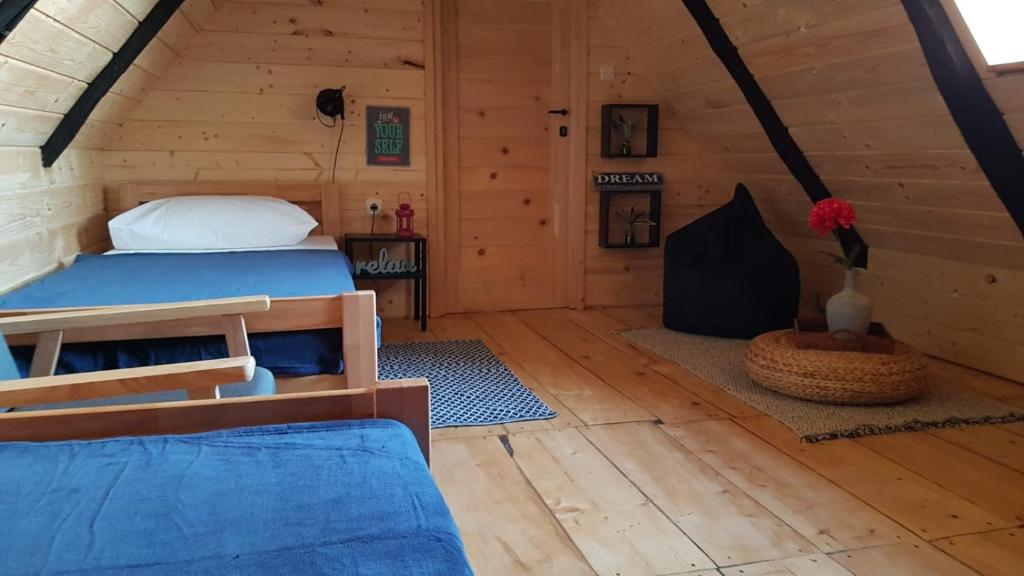 Pet friendly cabin with amazing view photo 2