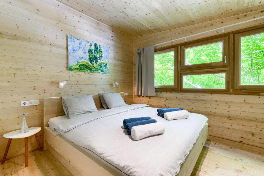Treehouse Lika 2 photo 2