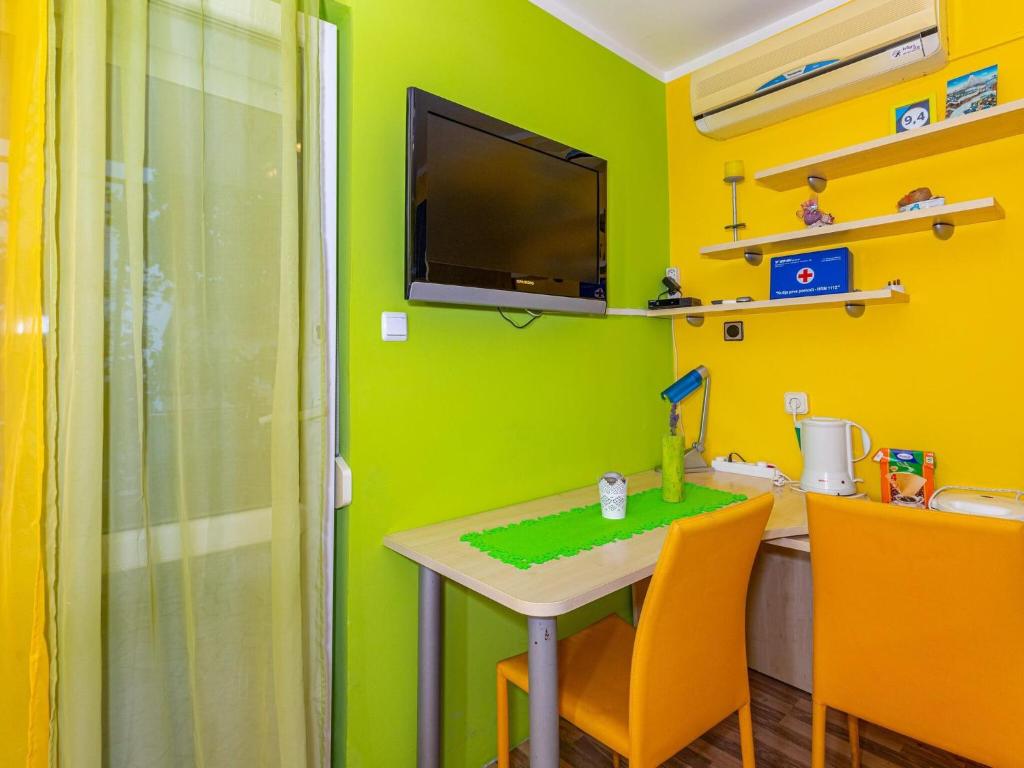Apartment in Dramalj near Beach and Pool photo 3