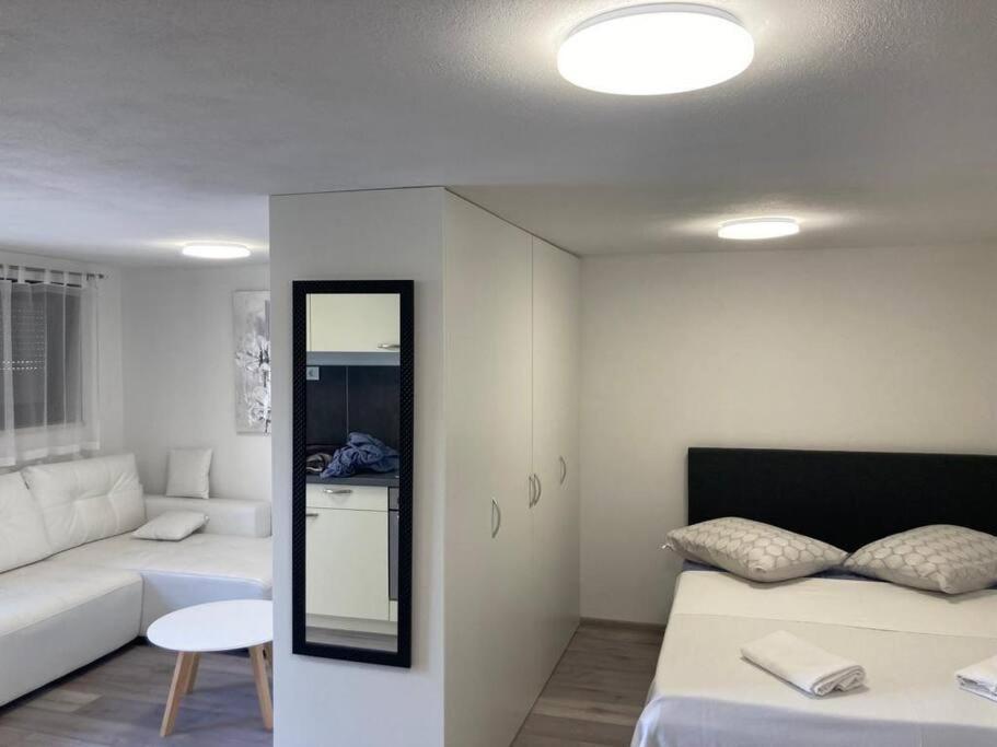 Apartment Mate Wohnung 2 photo 2