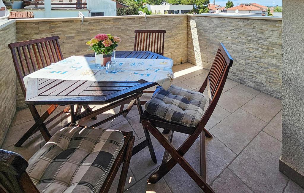Nice Apartment In Rovinj With Wifi — photo 1